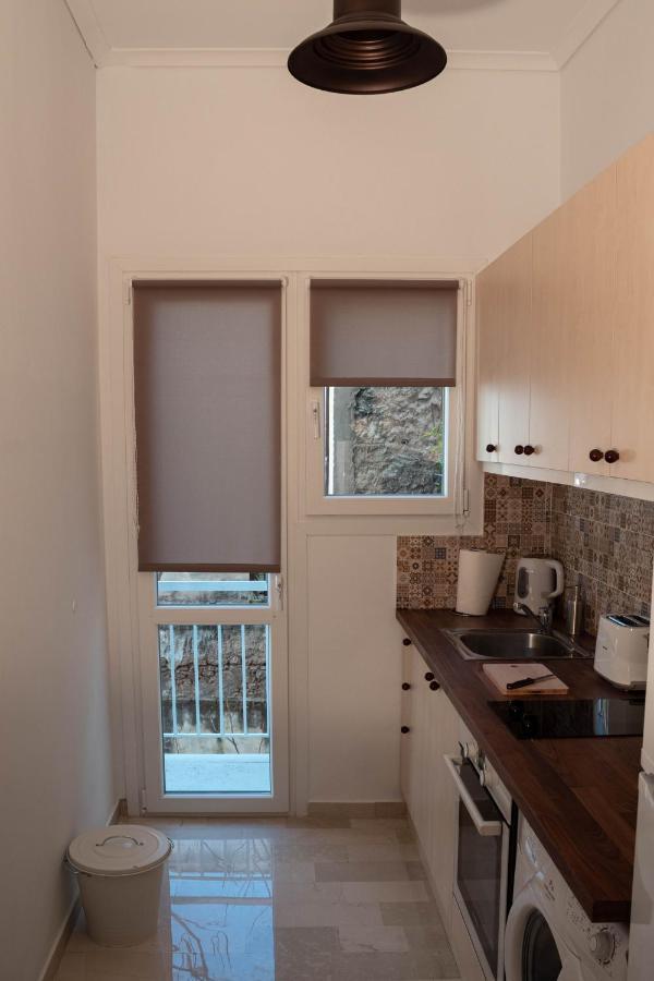 Cosy And Central Home In Athén Kültér fotó