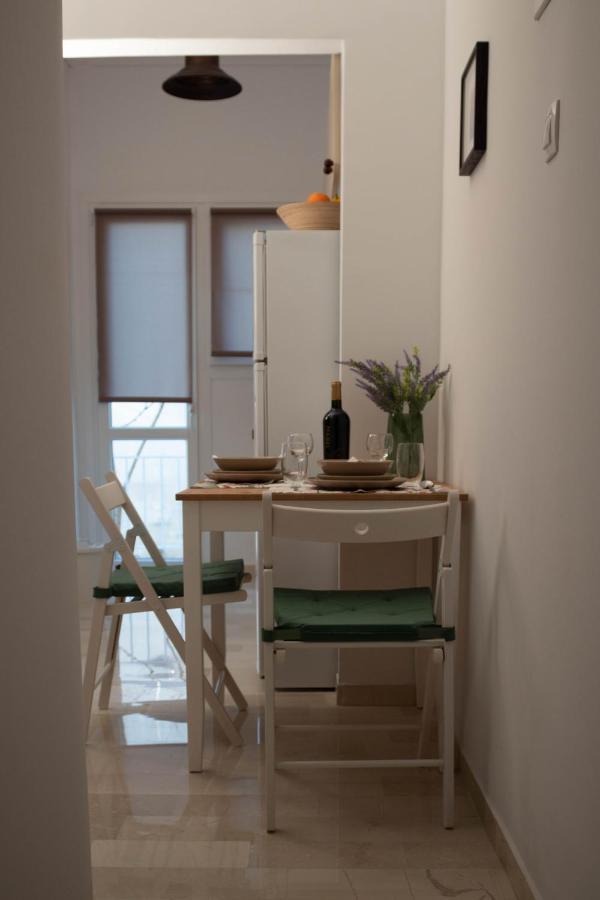 Cosy And Central Home In Athén Kültér fotó